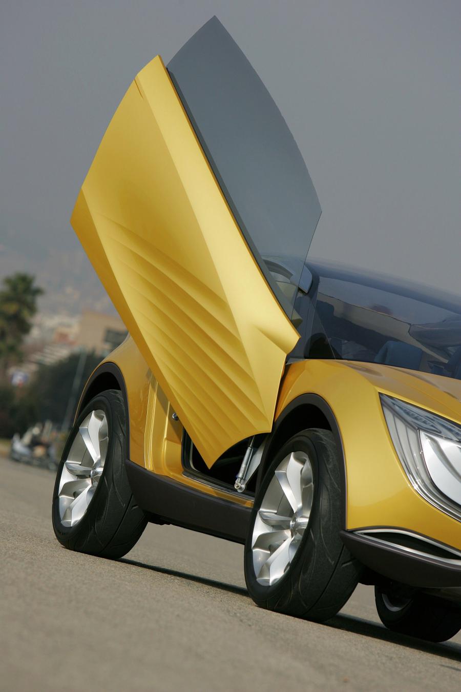  Mazda Hakaze Concept 2007 года  (фото 78 из 106)